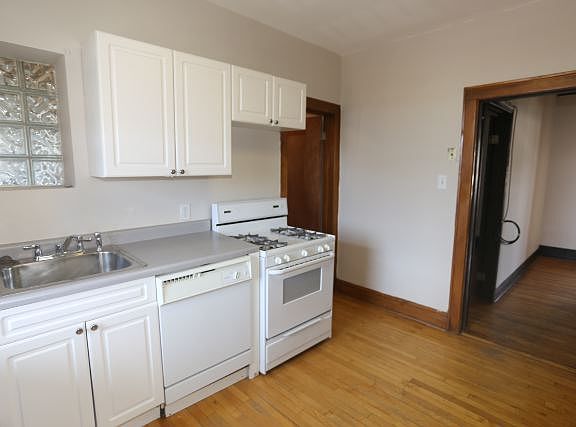 2nd image of 3825 N Drake Ave #3
