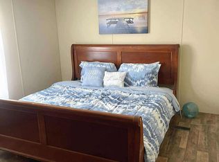 23350 Hideaway Dr, Senecaville, OH 43780