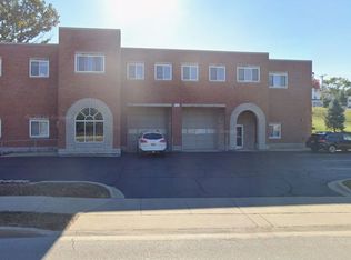 700 Main St #B, Lemont, IL 60439