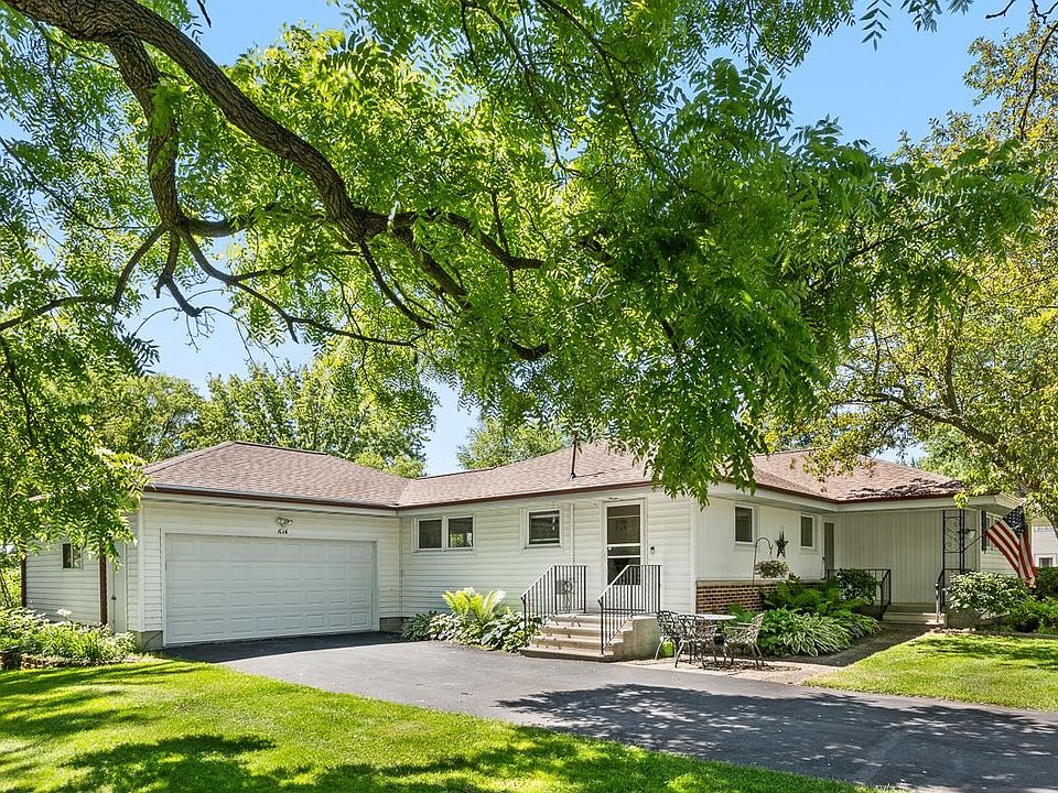 1st image of 614 N Lawson Dr