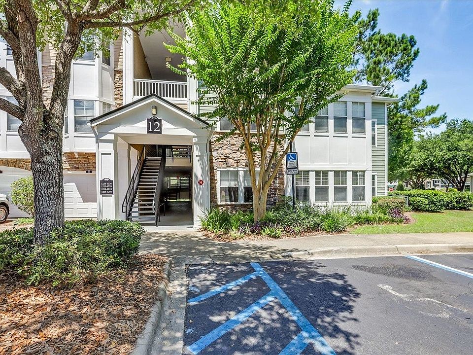 1st image of 2801 Chancellorsville Dr APT 1217