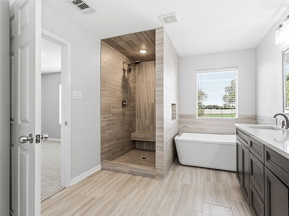 5th image of 1236 Stone Ln