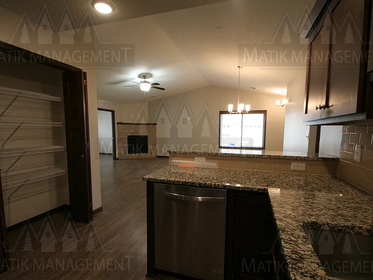 2581 Hawk Ridge Ct SE — Photo 13