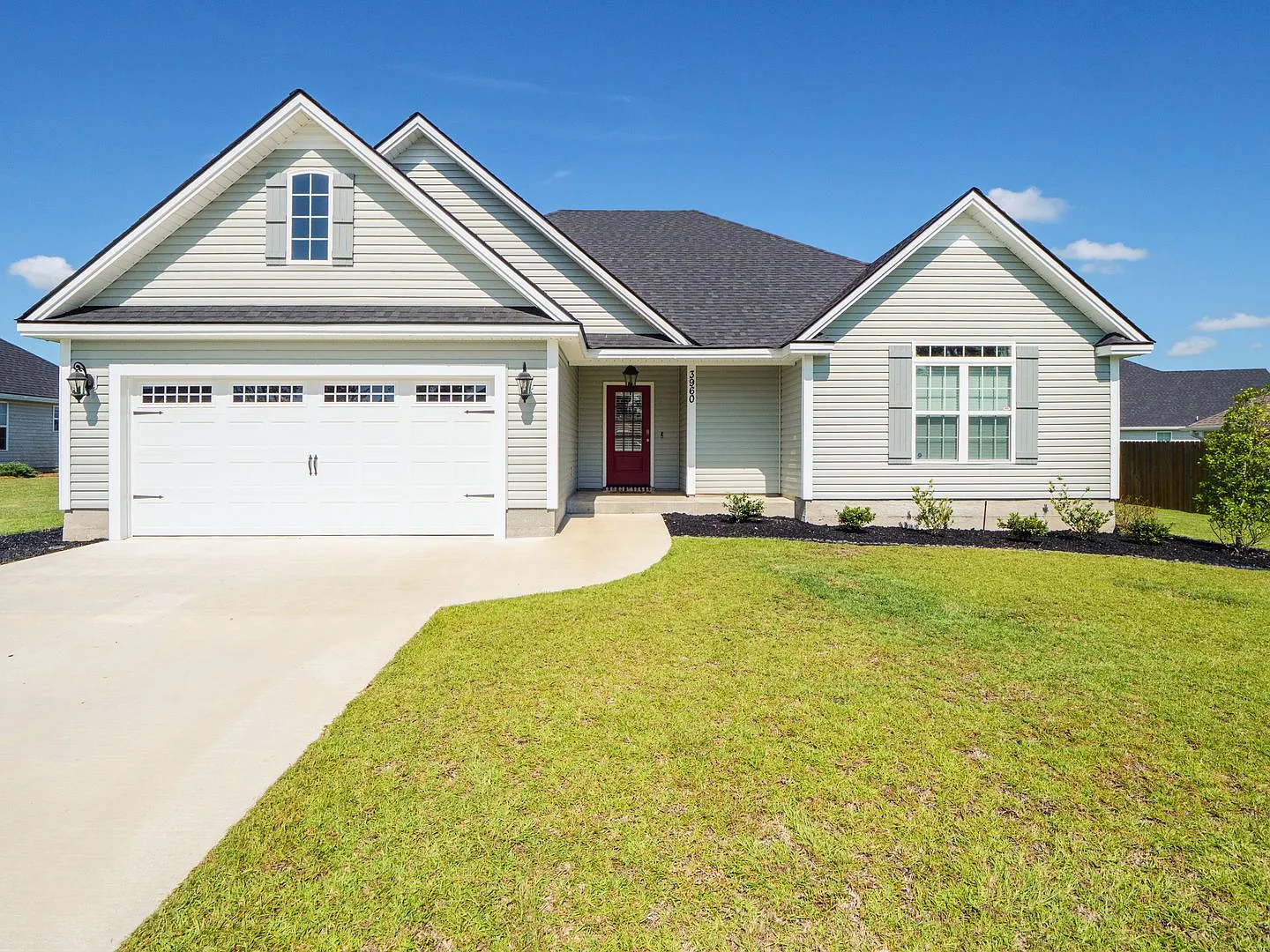 3960 Landings Cir — Photo 1