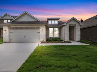 3510 Columbus St, Gainesville, TX 76240