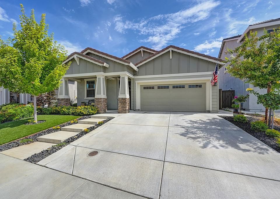 1st image of 5073 Creekhollow Way