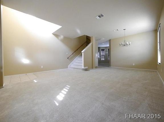 3rd image of 5000 Bridgewood Dr