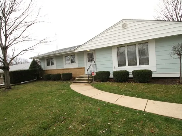 4311 Yale Dr, Rockford, IL 61109