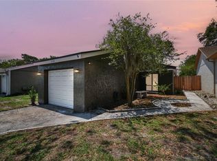23104 Dover Dr, Land O Lakes, FL 34639