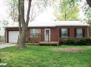 2402 Cardinal Ln, Saint Joseph, MO 64503