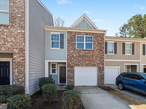 3rd image of 3155 Tarian Way