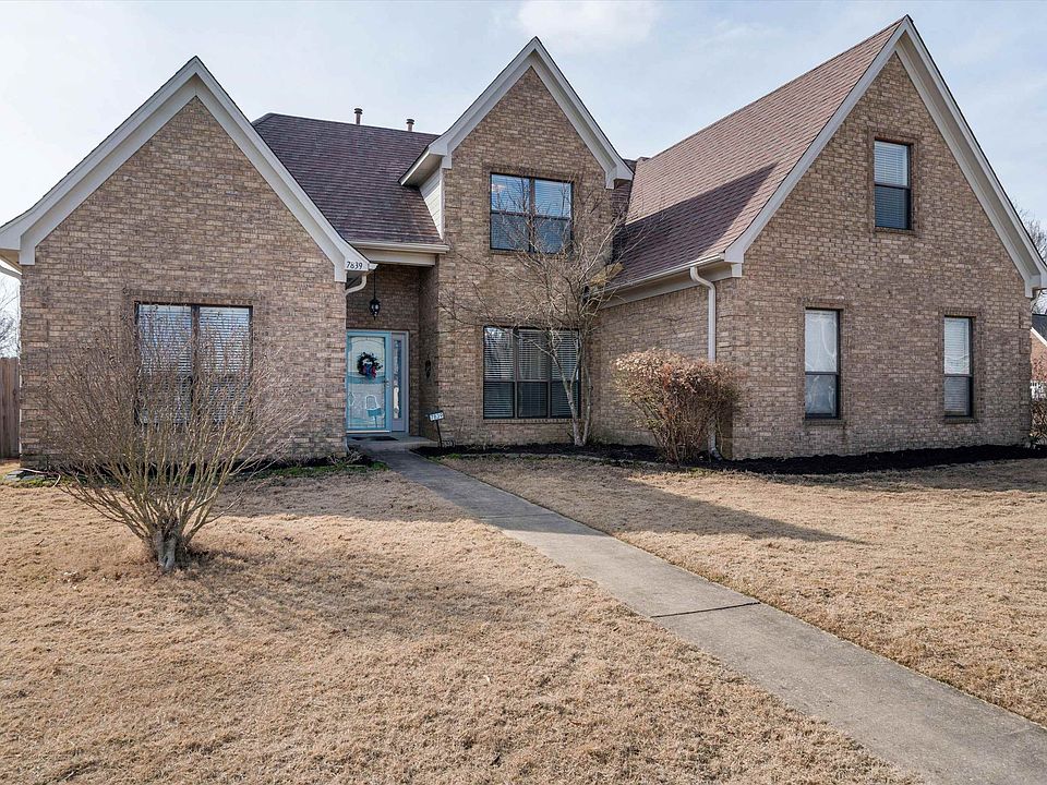 1st image of 7839 Country Lake Dr