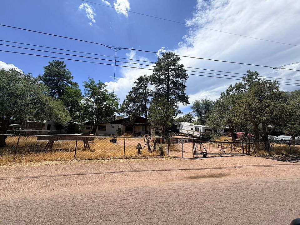 1st image of 208 S Tonto St