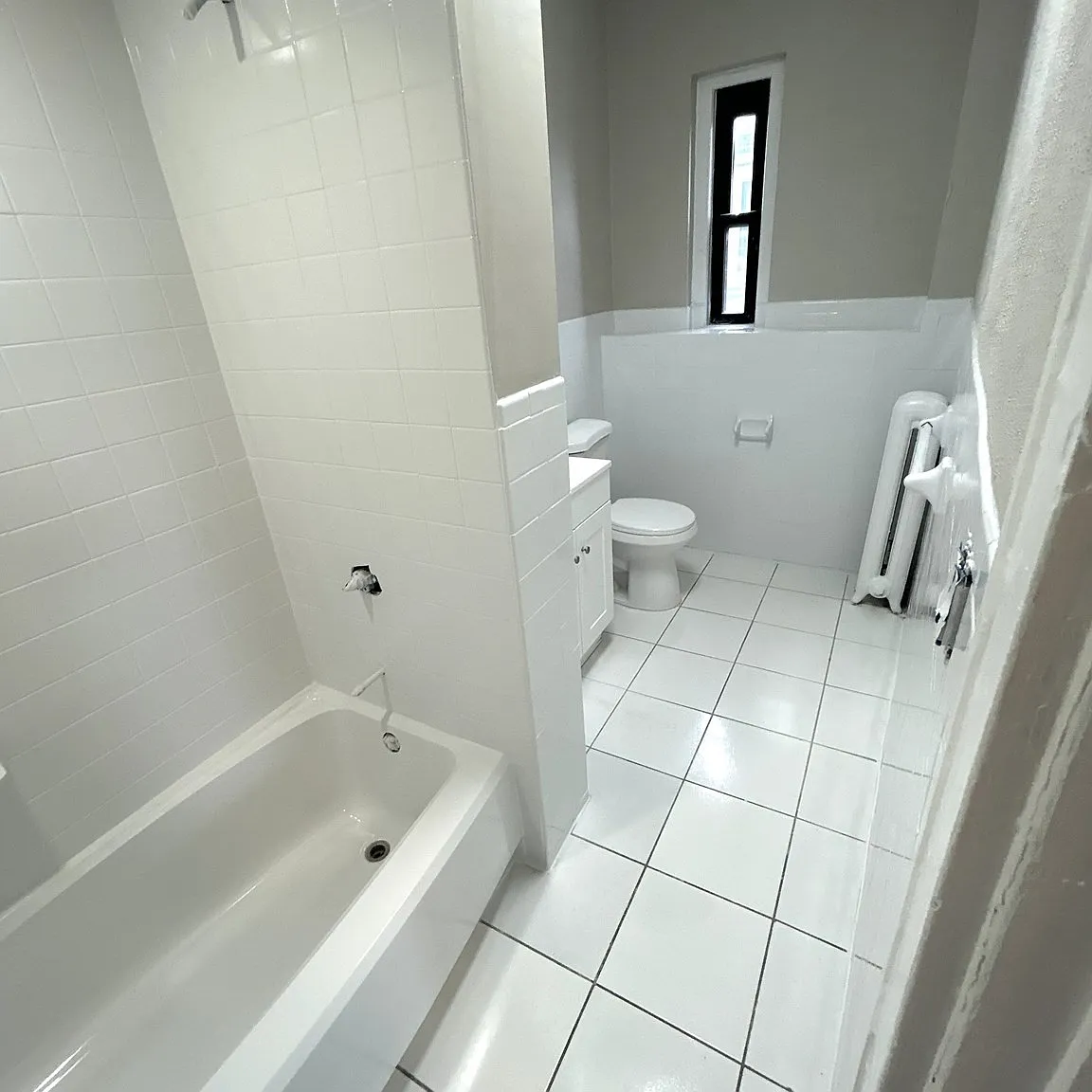 1 bed, 1.0 bath, 700 sqft, $2,200 — Photo 2
