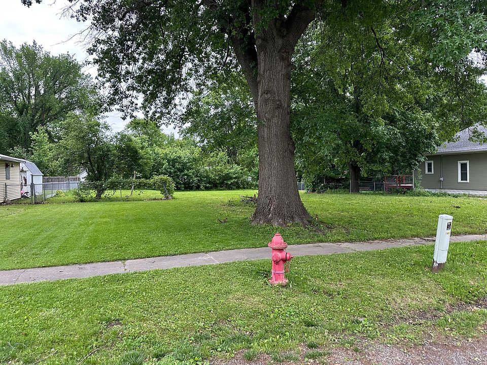 2nd image of 343 Wilson St