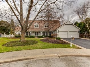2828 Woodmere Ct, Northbrook, IL 60062