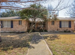 7476 Walling Ln, Dallas, TX 75231