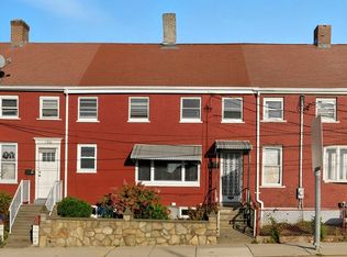 130 Broadway, Fall River, MA 02721