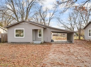 8904 Briley Dr, Dallas, TX 75217