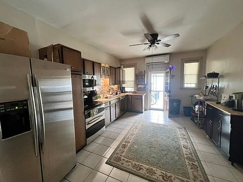 3rd image of 3534 Keswick Rd #1