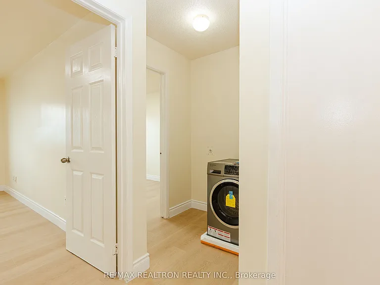 975 Albion Rd #975A — Photo 13