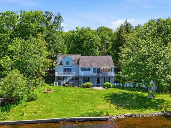 95 Lakeshore Drive, Gilmanton, NH 03227