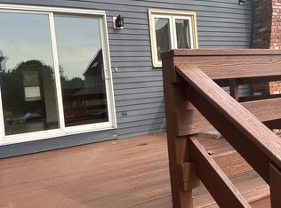 5 Riley St, Plainville, MA 02762