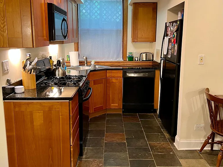 1123 Ridge Ave #1 — Photo 3