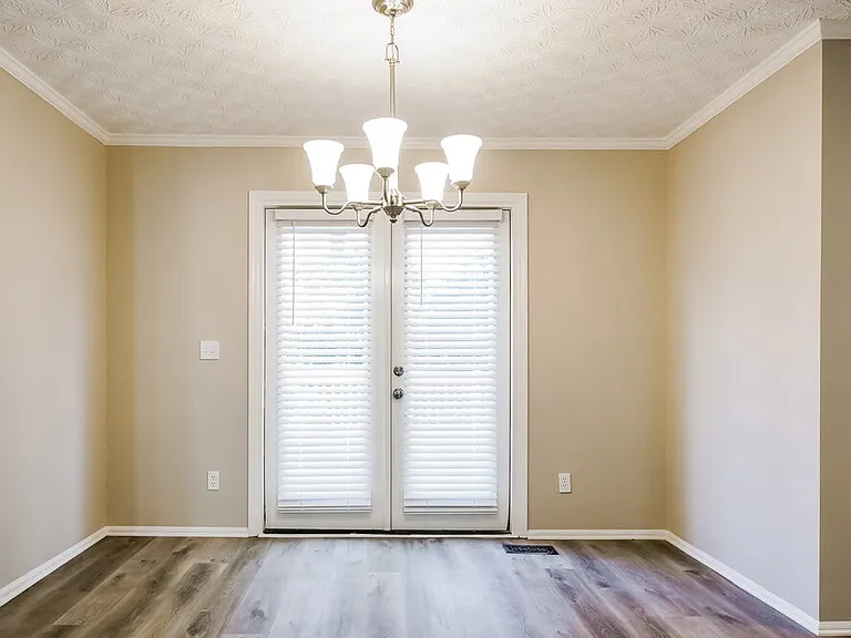 2156 Shillings Chase Dr — Photo 8
