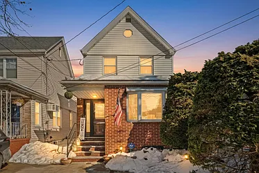 1467 East 64th Street