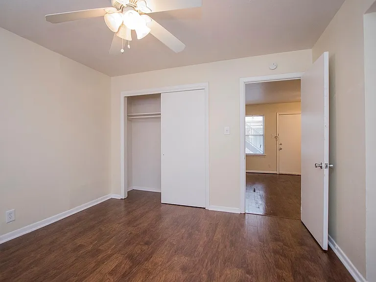 8803 Timberside Dr #5 — Photo 6