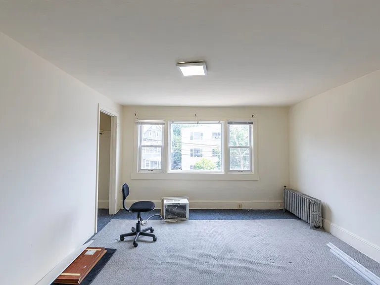 203 Hamilton St — Photo 6
