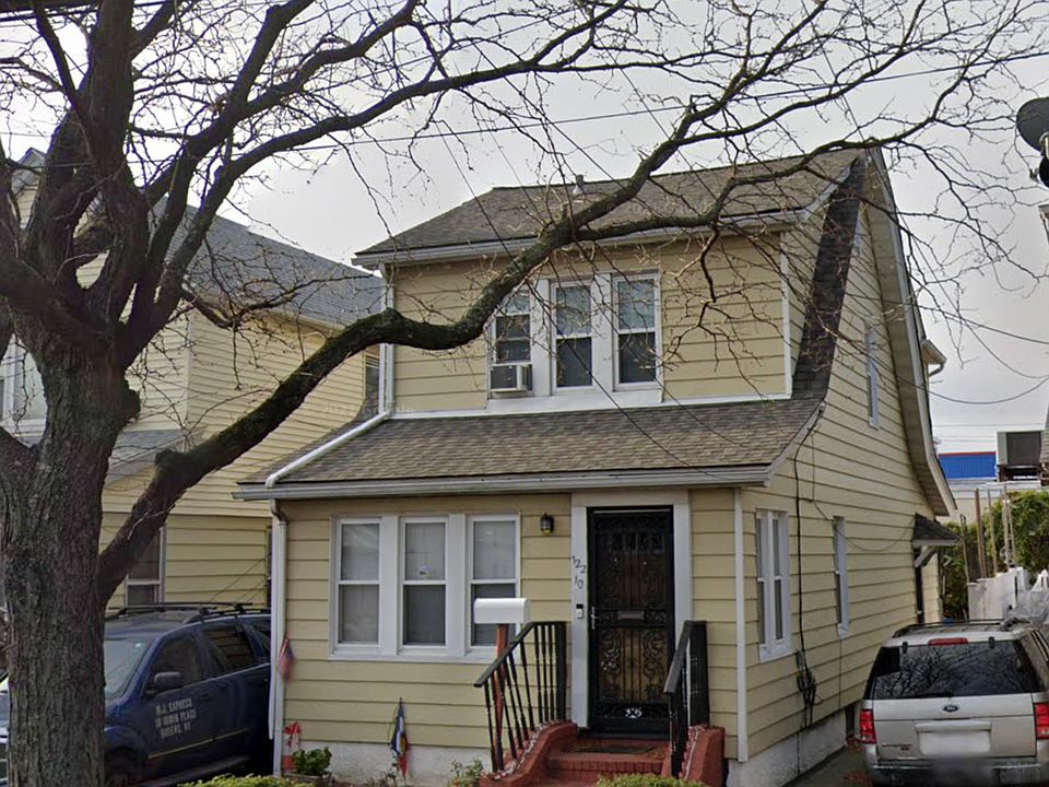 1st image of 12210 Irwin Pl #1