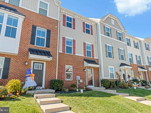 711 Quarry Point Rd, Malvern, PA 19355