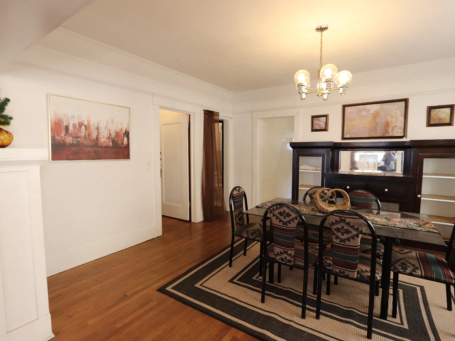 1 bed, 1000 sqft, $2,350 — Photo 2