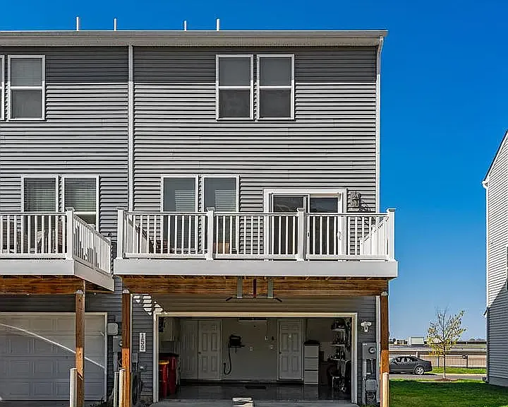 159 Presidents Pointe Ave #159 — Photo 5
