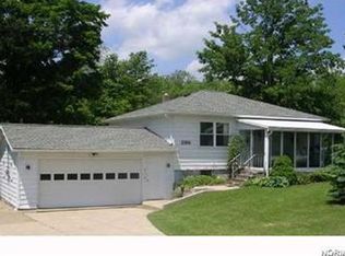 11194 Madison Rd, Huntsburg, OH 44046