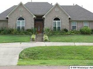 9084 Hunters Ridge Dr, Olive Branch, MS 38654