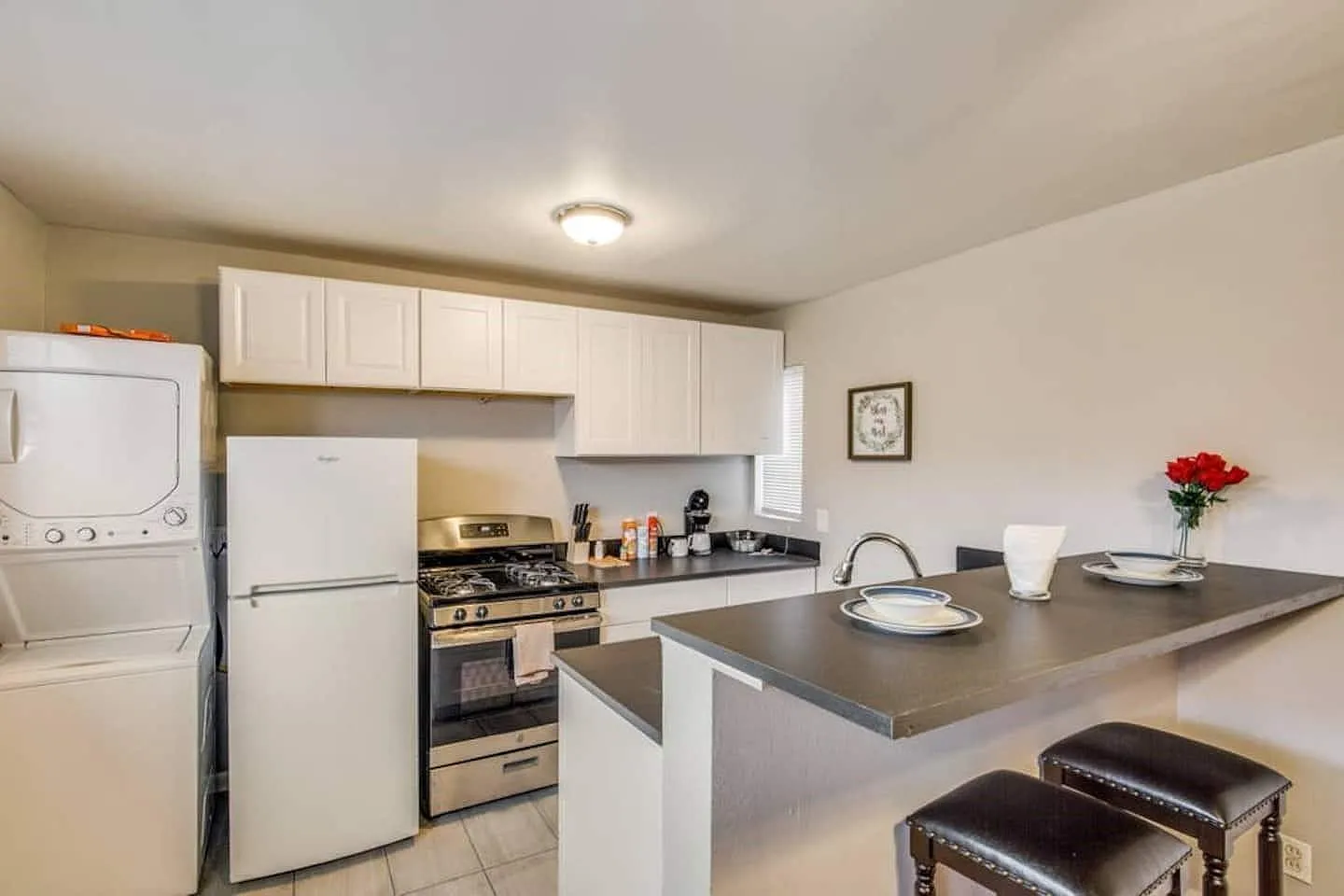 1 bed, 1.0 bath, 870 sqft, $1,150 — Photo 4