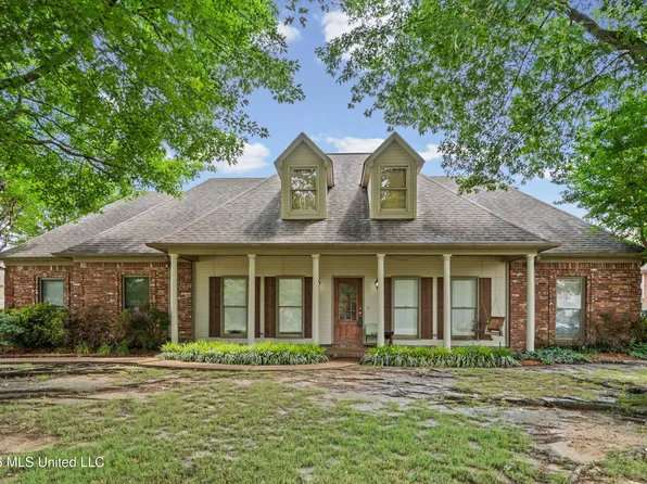 159 Cross Creek Dr, Hernando, MS 38632