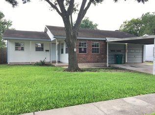 1312 Camden Rd, Pasadena, TX 77502