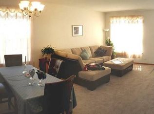 2570 Rockport Rd, Hampshire, IL 60140