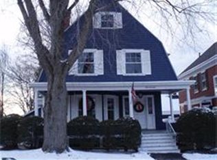 370 Beacon St, Lowell, MA 01850