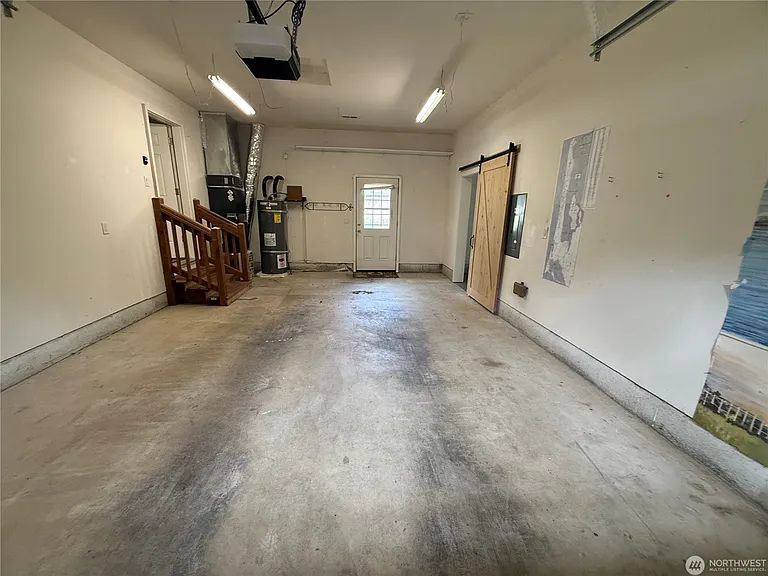 30511 M Pl — Photo 18