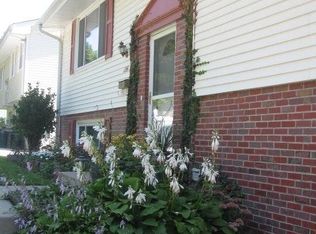 12141 W St, Omaha, NE 68137