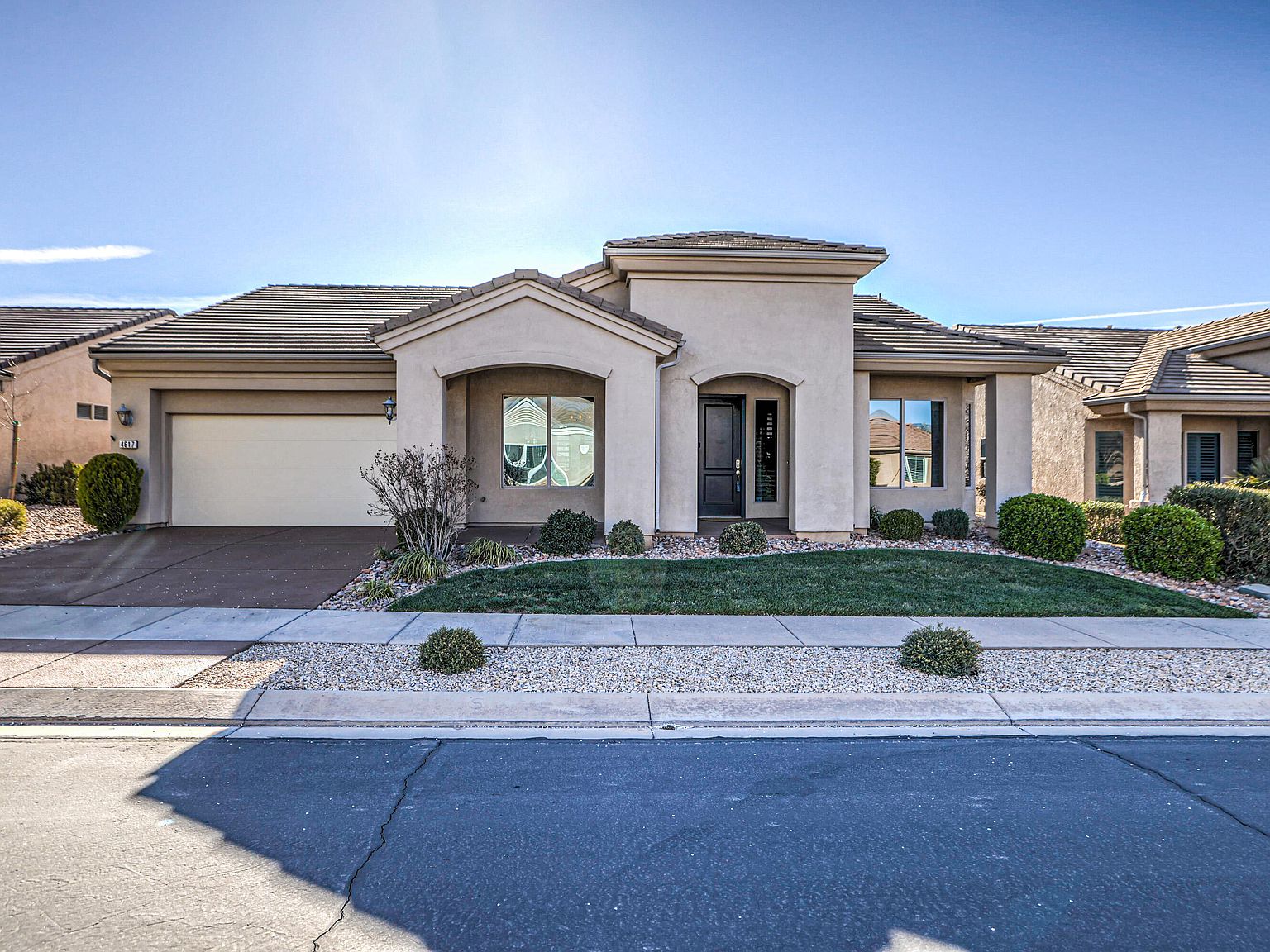 4617 Sand Feather Cir