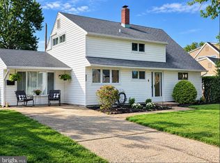 223 Indian Crk, Levittown, PA 19057