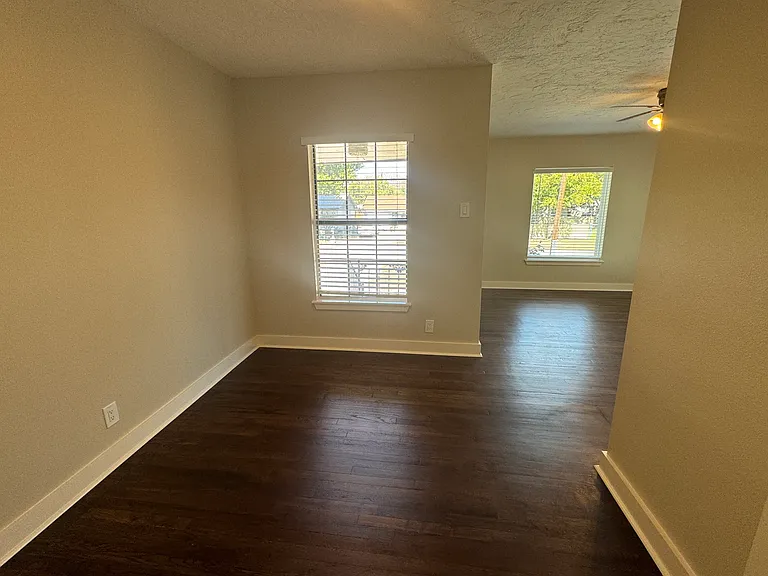 8109 Carlos St #A — Photo 7
