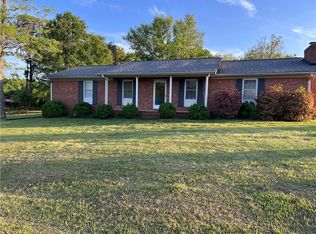 1036 Old Dacusville Rd, Easley, SC 29640
