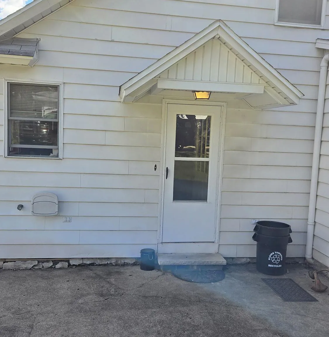 1 bed, 840 sqft, $1,000 — Photo 4